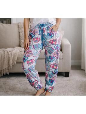 Briefly Stated Coffee Mug Print Loungewear Pants – Size Medium (8/10)